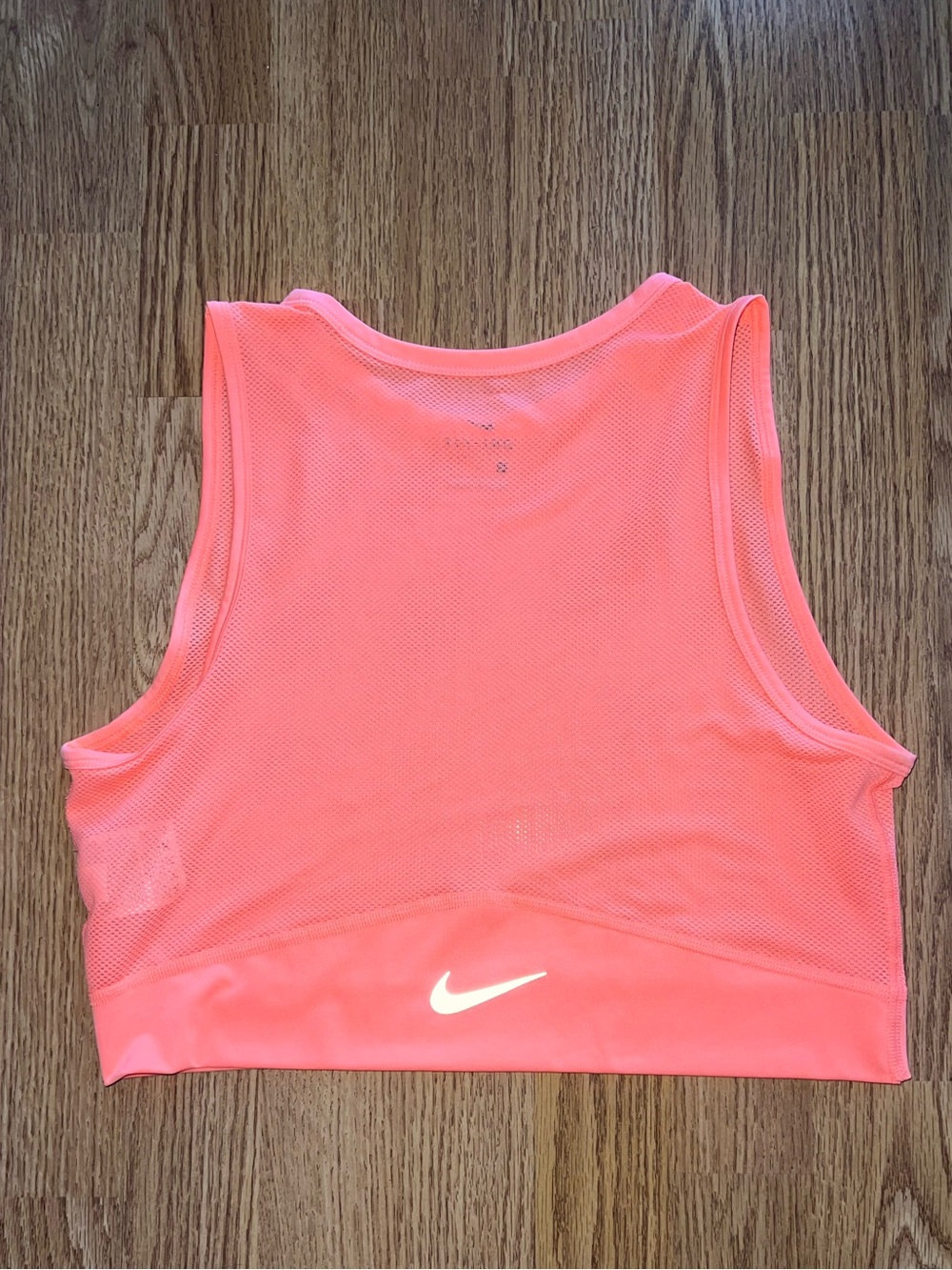 Nike Mesh Cropped Tank - Picture 4 of 4